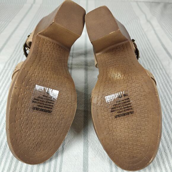 Jellypop Tan Cutout Open Toe Block Heel Booties Size 7M NEW - Picture 7 of 11